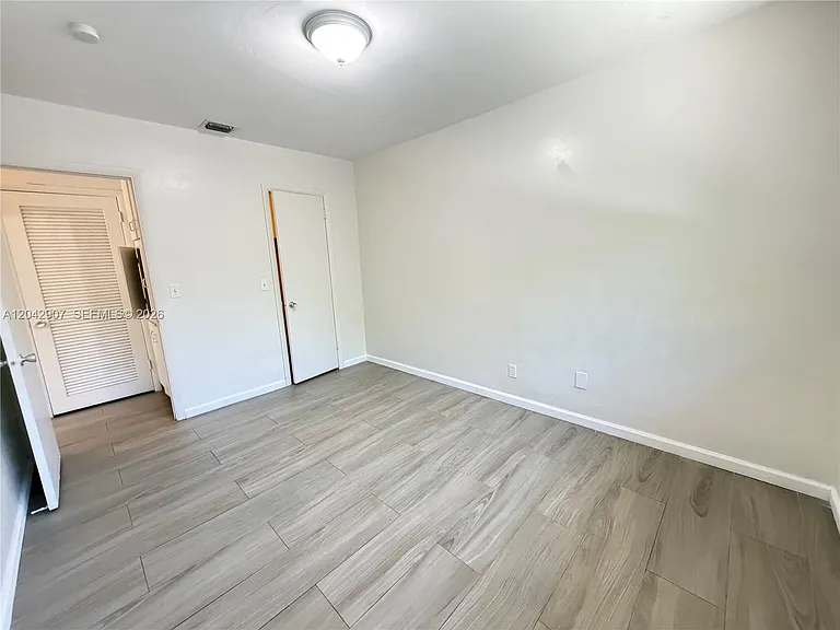 1821 N 17th Ct #20 — Photo 17
