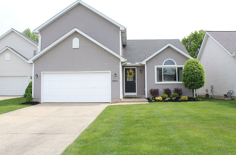 1st image of 6683 Laurel Ln #139