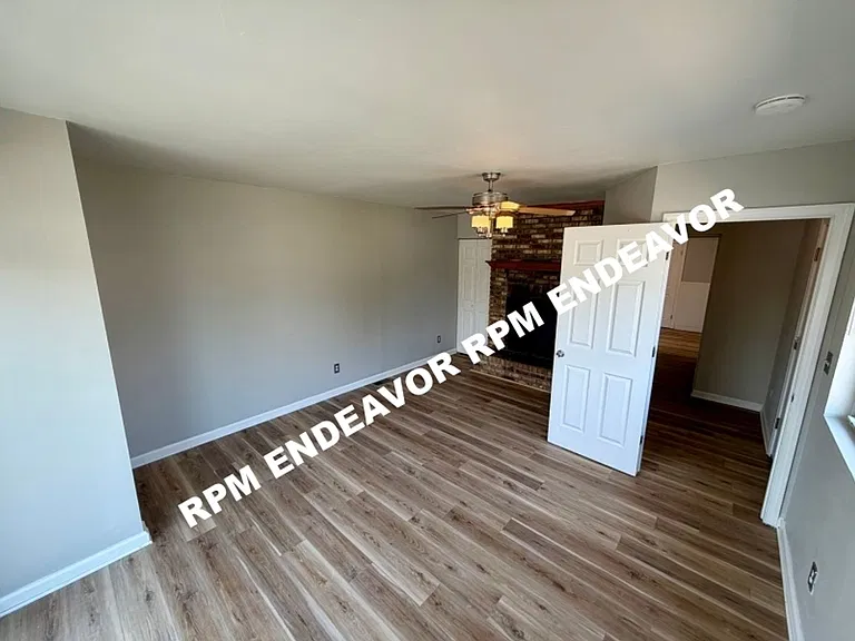 6857 Julian Ave — Photo 13