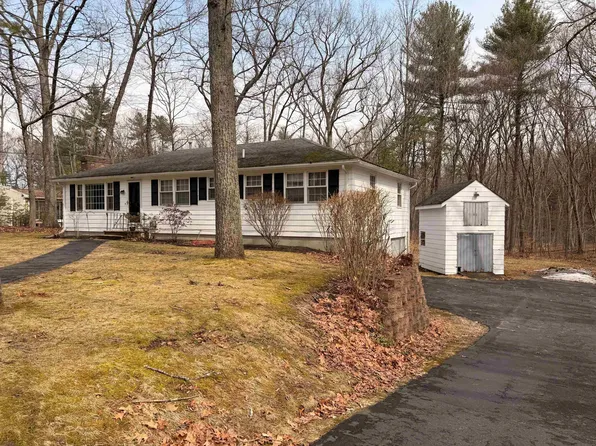 3 Hunter Lane, Hudson, NH 03051