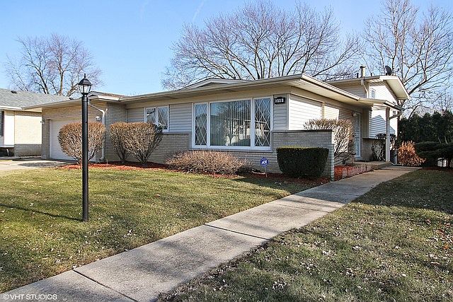 1st image of 319 N Pleasant Dr