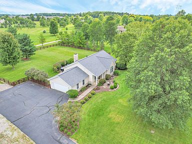 5621 S Section Line Rd, Delaware, OH 43015 | Zillow