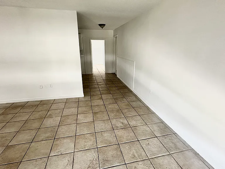 7418 Jenner Ave — Photo 3