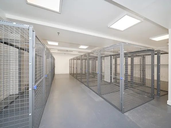 344 East 63rd Street image 9 of 11