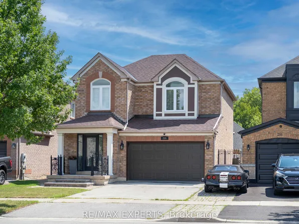 255 Matthew Dr, Vaughan, ON L4L 9B4