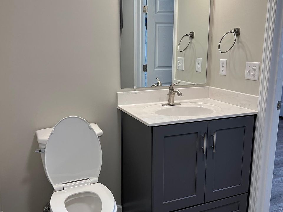 1/2 bath in laundry room