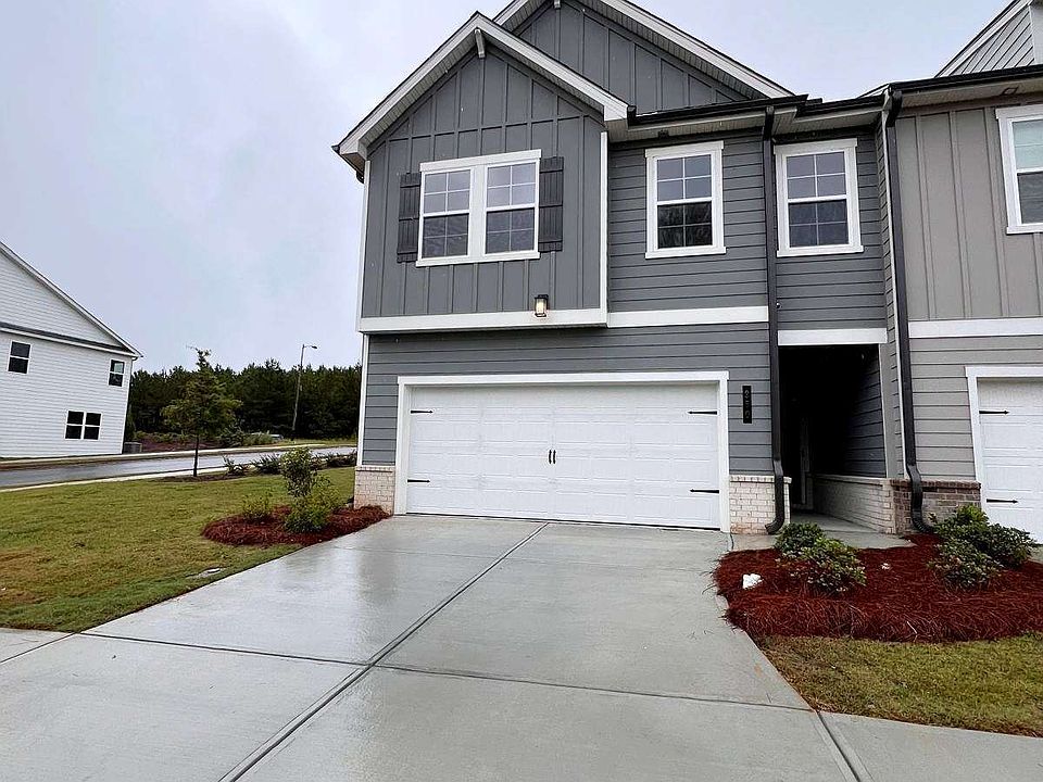 1st image of 650 Point Place Dr