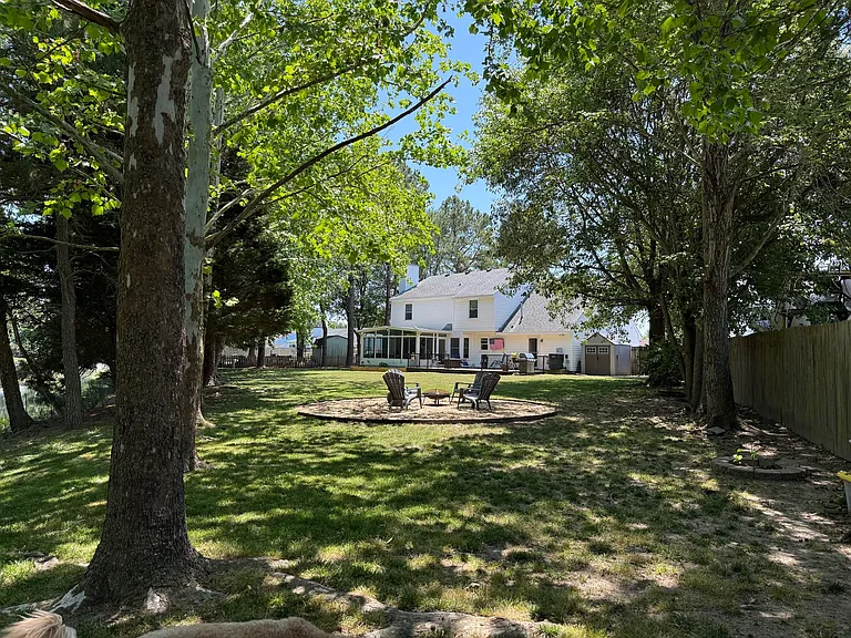1912 Morgan Mill Way — Photo 6