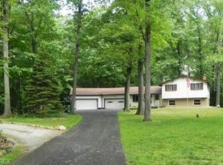 8533 Highland Ct, Willoughby, OH 44094