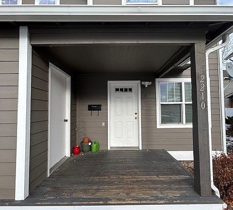 5th image of 2210 S Grant St Unit B