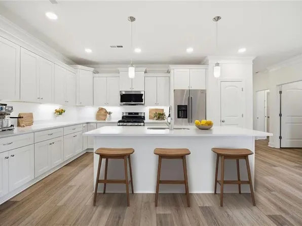 128 Blake Rd, Norfolk, VA 23505