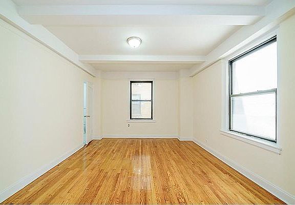 3rd image of 237 E 20th St #5A