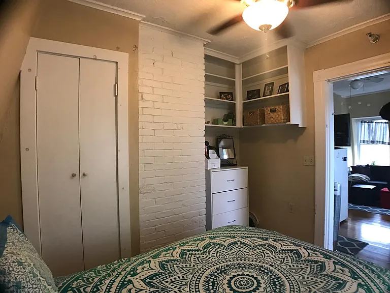 235 Spring St #5 — Photo 13