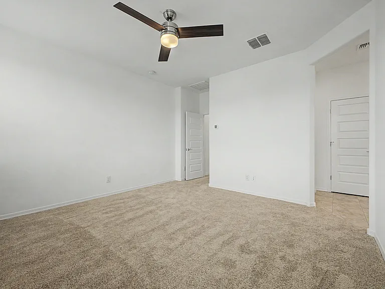 9004 W Georgia Ave — Photo 17