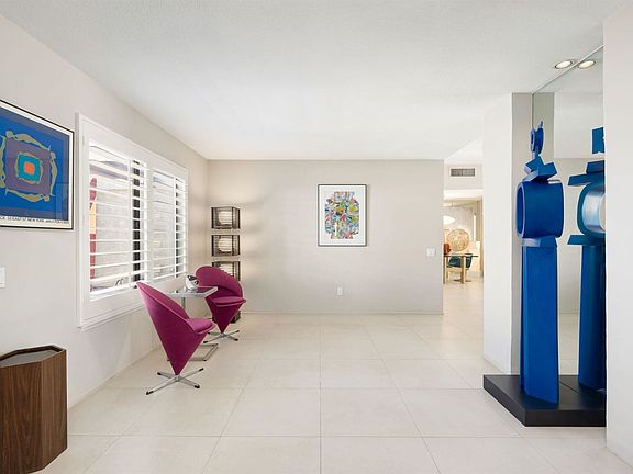 4th image of 45449 Chocta Cir