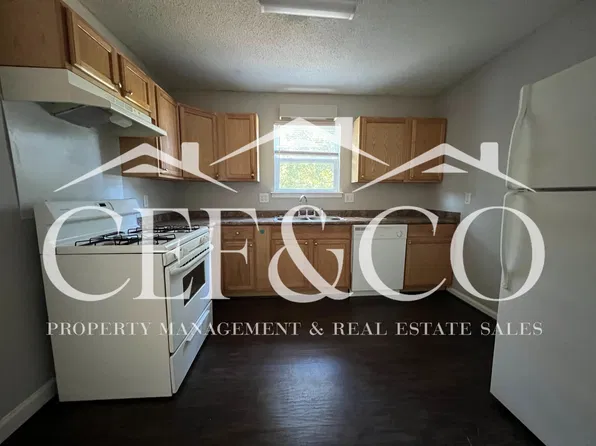 104 Old Farm Rd APT C1, Moore, SC 29369