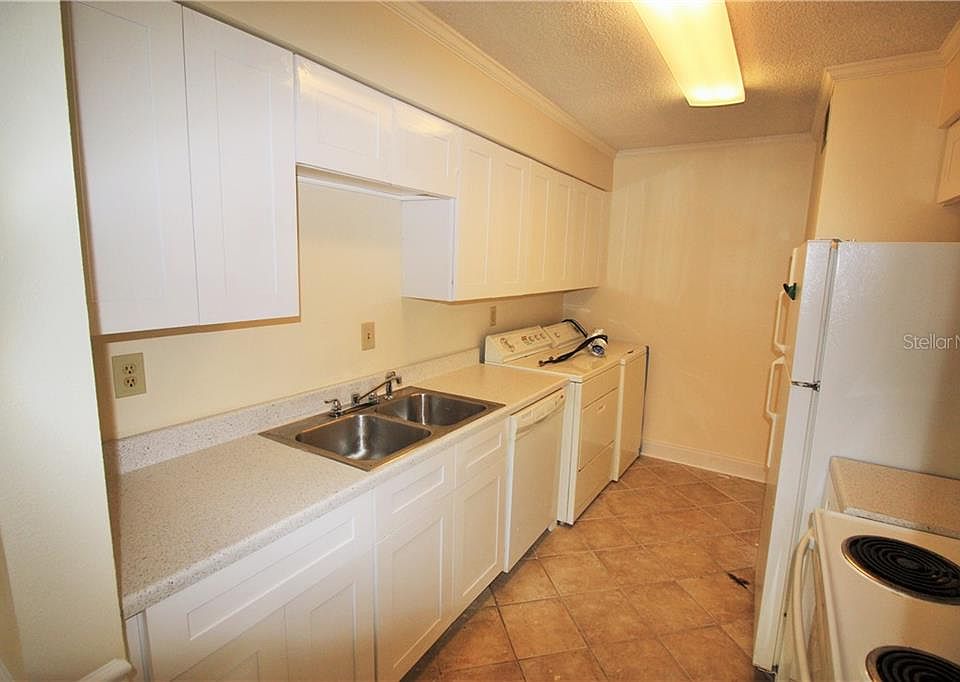 1st image of 506 Orange 11 Dr