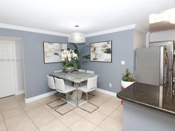 2635 W 67th Pl APT 14-12, Hialeah, FL 33016