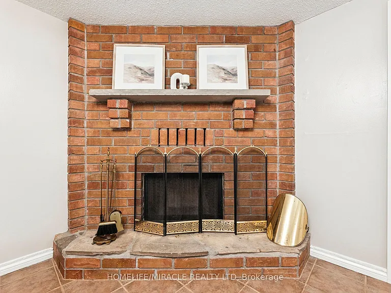 1312 Cherrydown Dr — Photo 38