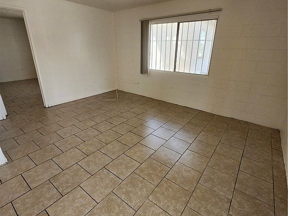 3rd image of 818 S 7th St APT 1