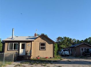 1015 E Adams Ave, Riverton, WY 82501