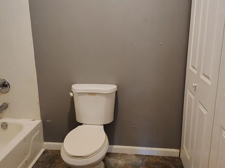 5975 Julian Ave #5975 — Photo 3