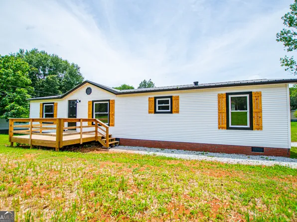 372 Wessmanor Cir, Bowdon, GA 30108