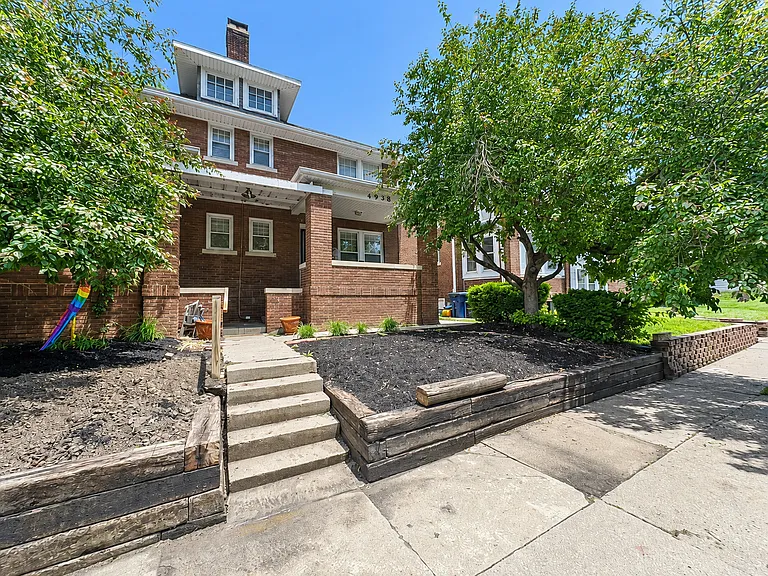 4938 Davenport St — Photo 13