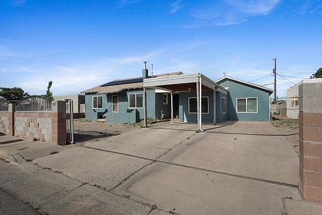 1st image of 207 52nd St SW