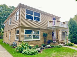2906 N 75th St #1, Milwaukee, WI 53210
