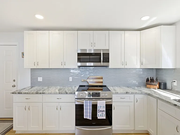 416 Lake June Rd — Photo 4