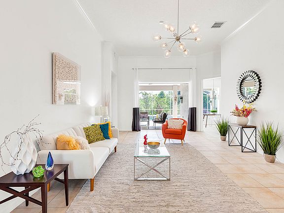 5th image of 9054 Heritage Bay Cir