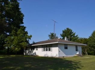 6550 Lane Rd, Kinmundy, IL 62854