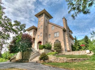 11777 N Crooked Rd, Kansas City, MO 64152