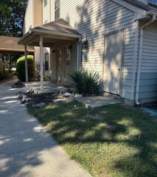 1st image of 702 Goldthread Court