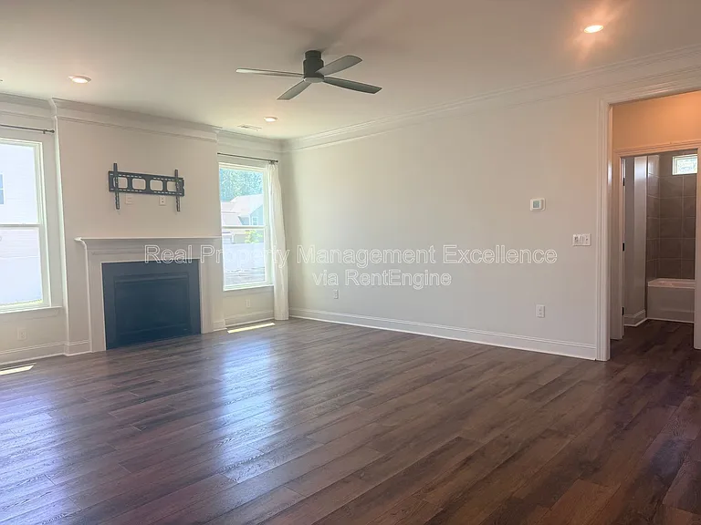 16 Clear Creek Cir — Photo 17