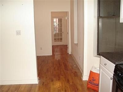 2nd image of 200 W 80th St APT 3S