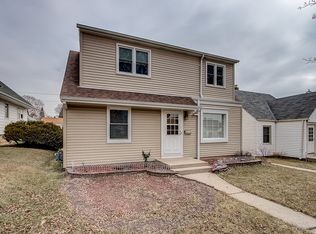 3712 S 15th Pl, Milwaukee, WI 53221
