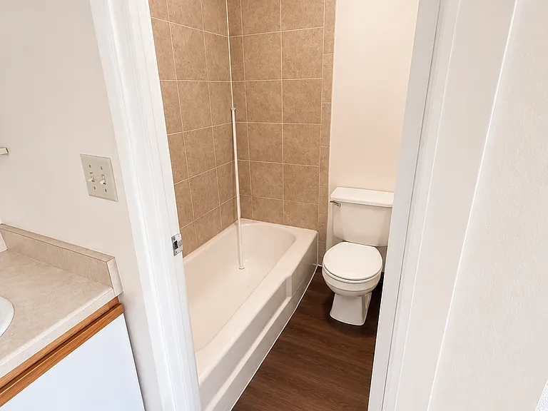 2036 Canyon Blvd #1B — Photo 4