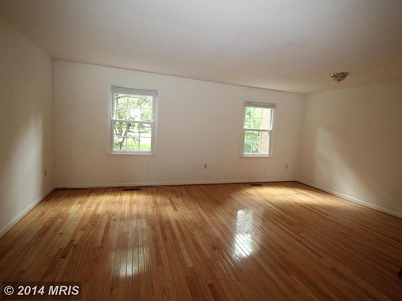 3rd image of 4535 Pinecrest Heights Dr