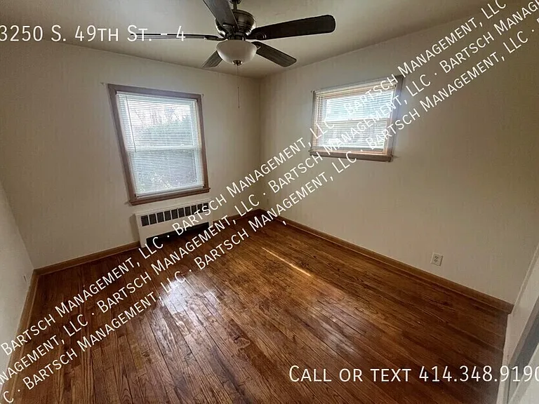 3250 S 49th St #4 — Photo 6