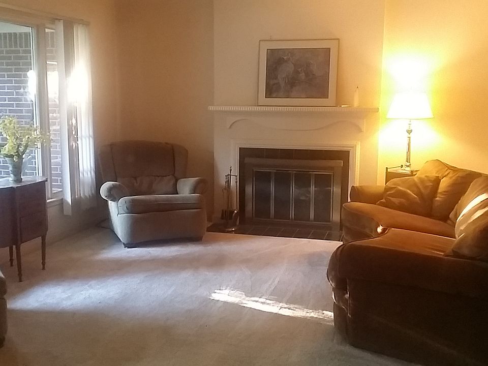1st image of 1330 Northrup Ave NW