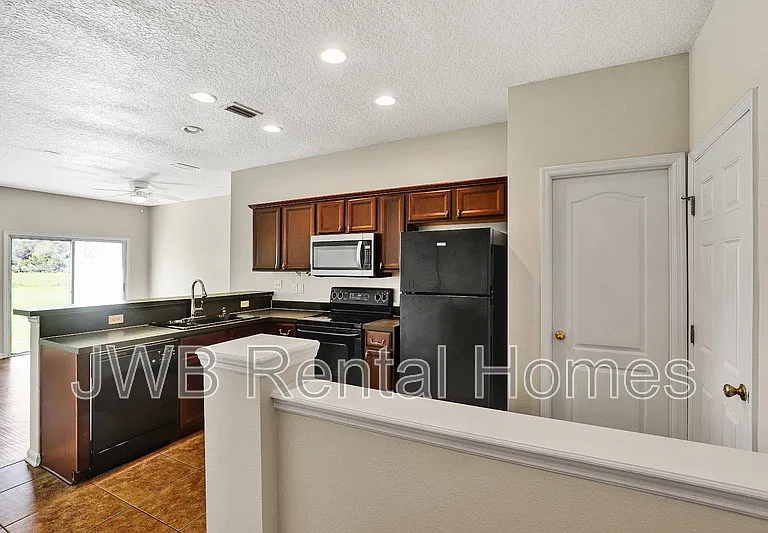 1512 Biscayne Bay Dr — Photo 4