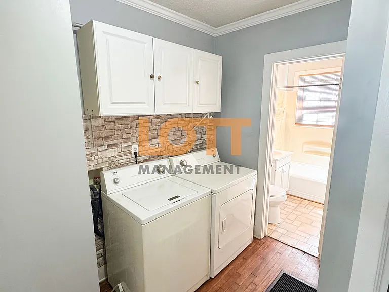 618 Perry Rd — Photo 8