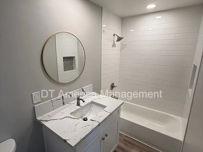 6405 Zena Dr — Photo 35