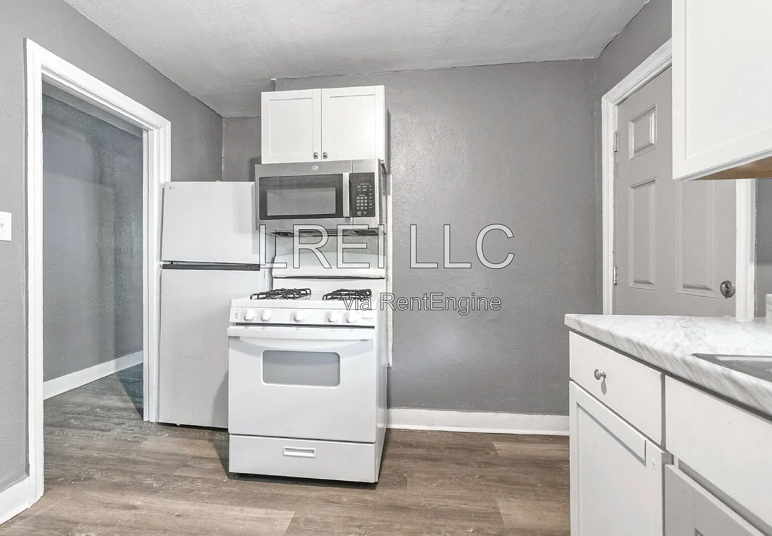 1 bed, 1.0 bath, 550 sqft, $780 — Photo 3