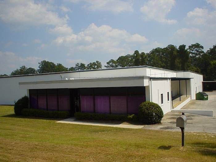 2nd image of 1353 Blountstown St