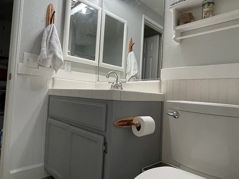 224 Stonegate Dr — Photo 6