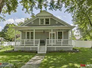 822 N 12th St Beatrice NE 68310 Zillow