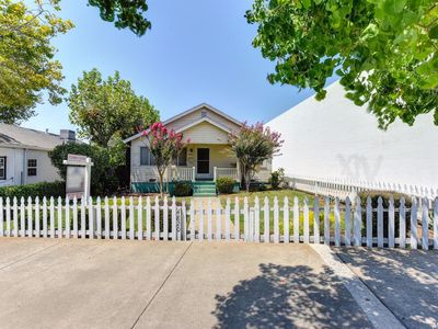 4820 Pacific St, Rocklin, CA, 95677